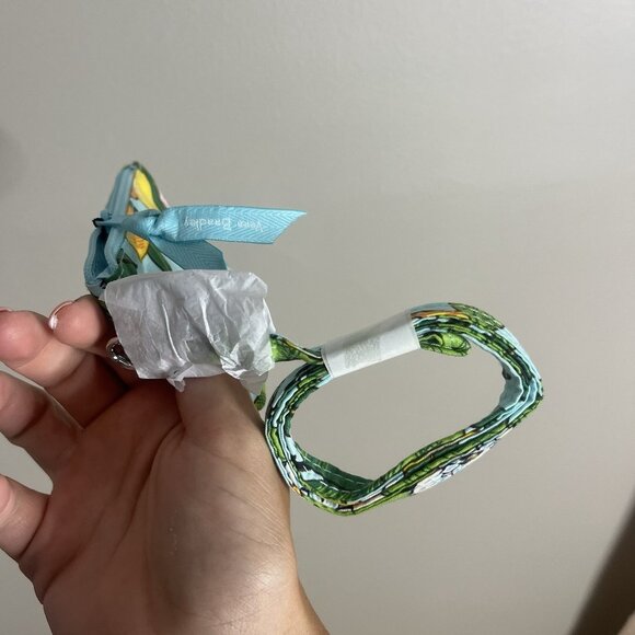 Vera Bradley Lanyard Walled ID Card Holder Lemon Grove NEW - Picture 3 of 4